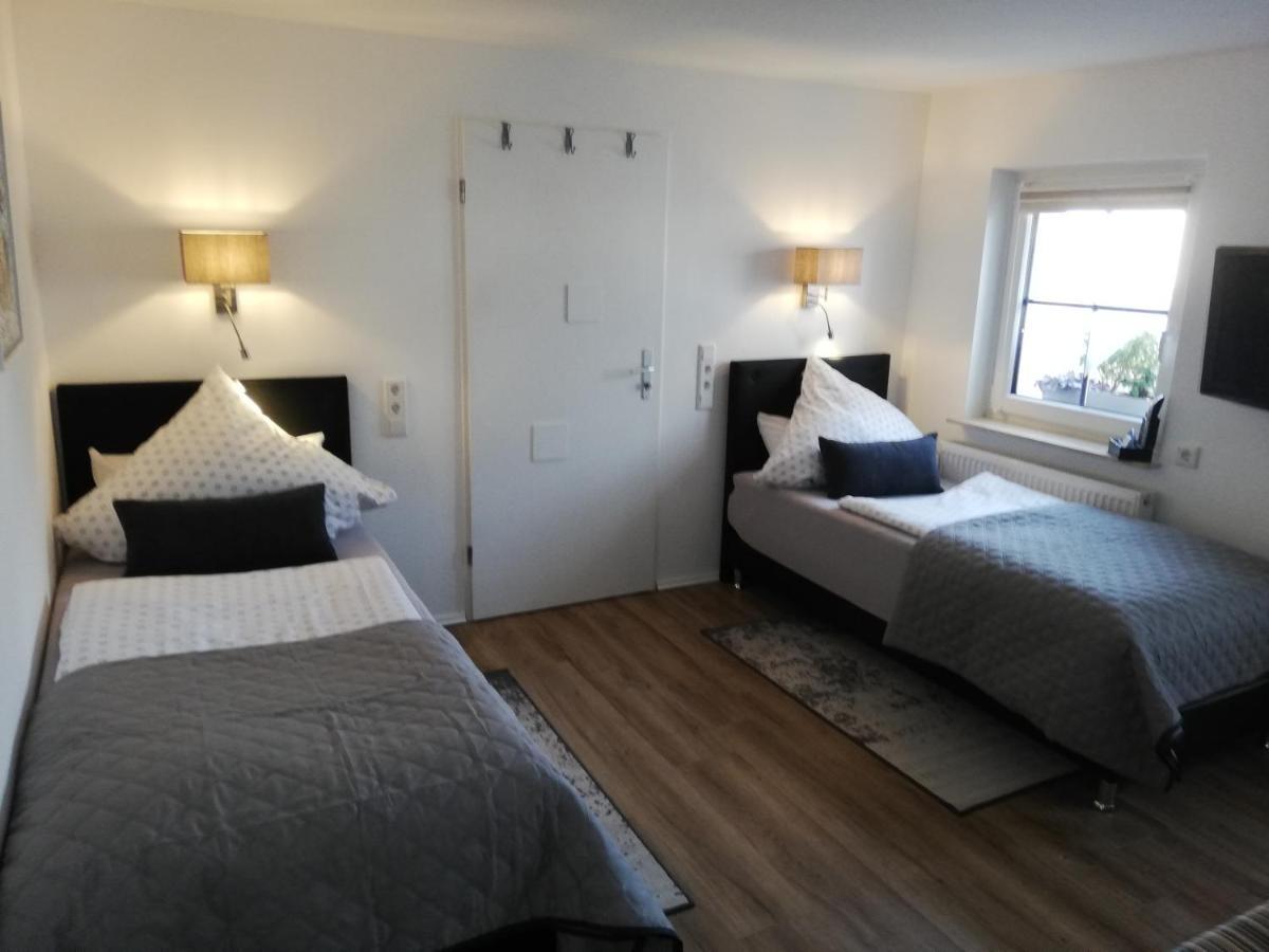 Ferienwohnung Hirmer Zirndorf Exteriör bild